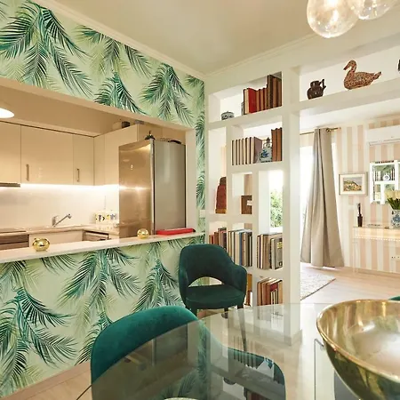 Luxurious Triplex Near The Beach In * Estoril